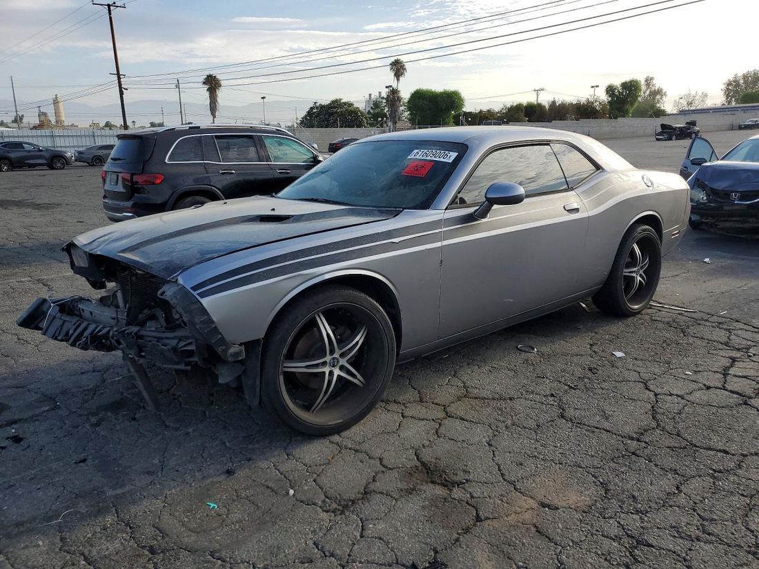 2011 DODGE CHALLENGER