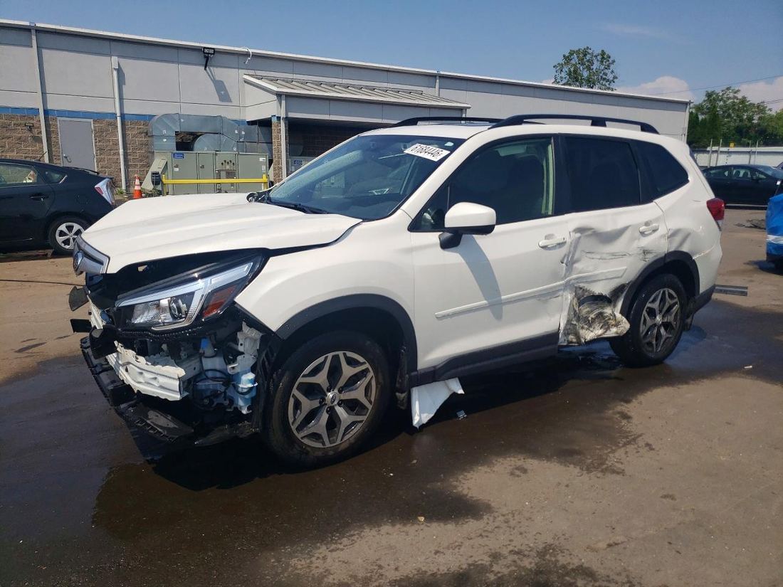 2020 SUBARU FORESTER