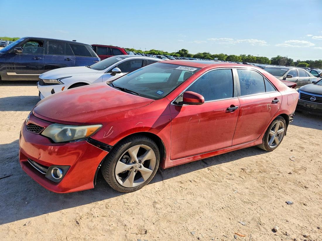 2012 TOYOTA CAMRY