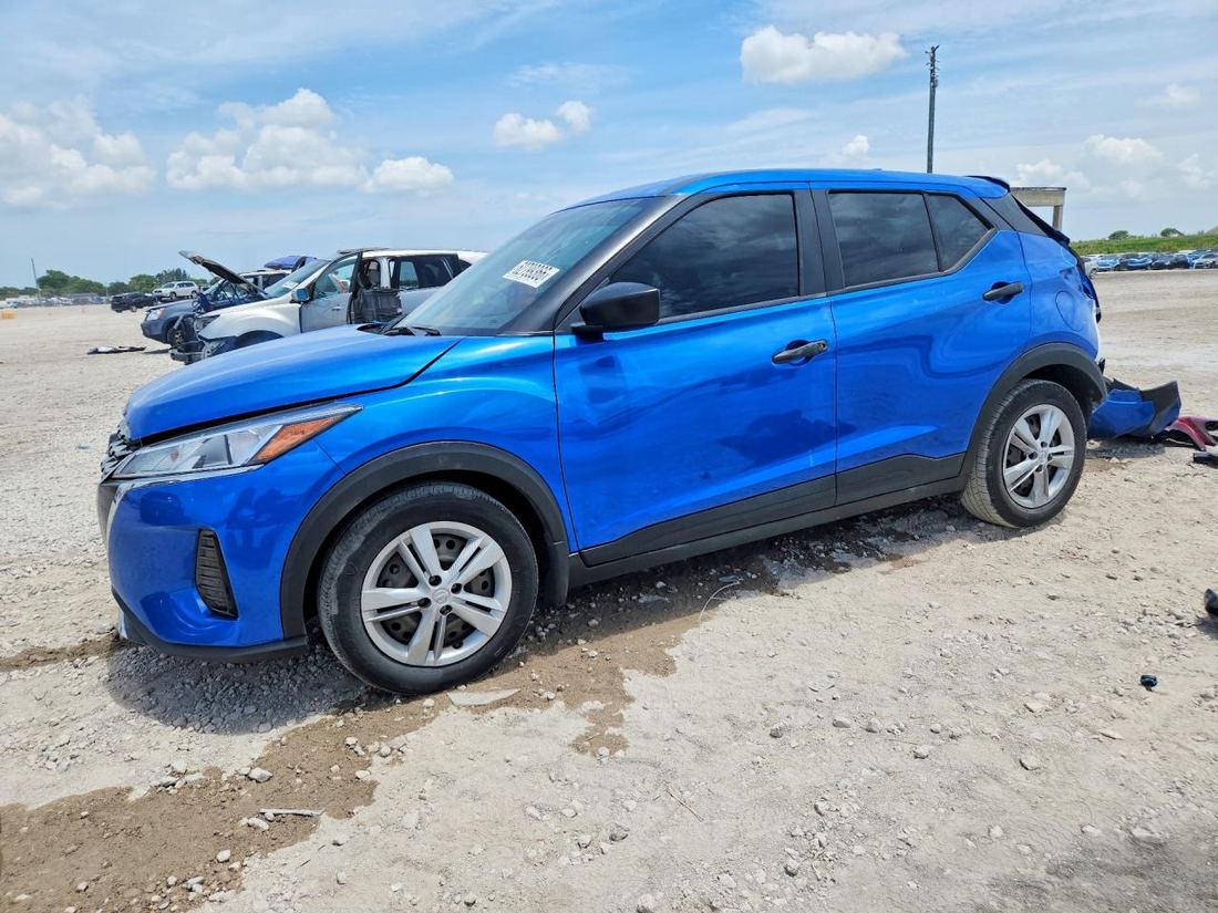 2023 NISSAN KICKS
