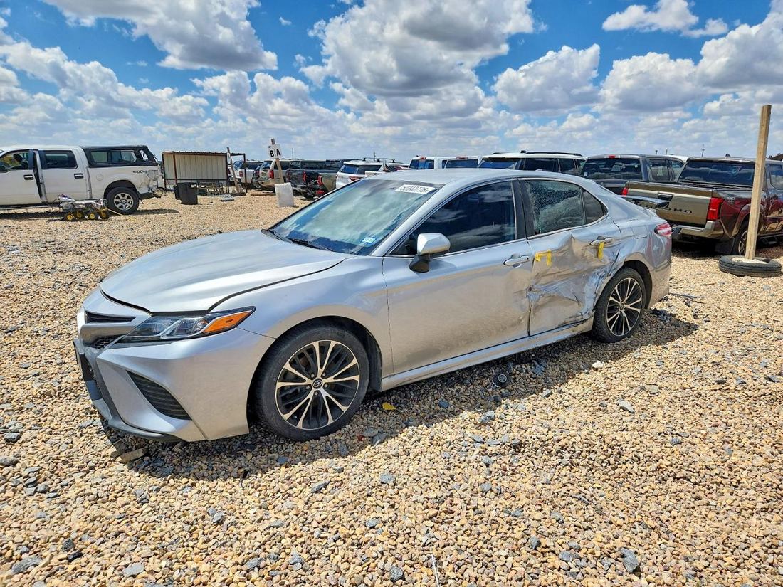 2020 TOYOTA CAMRY