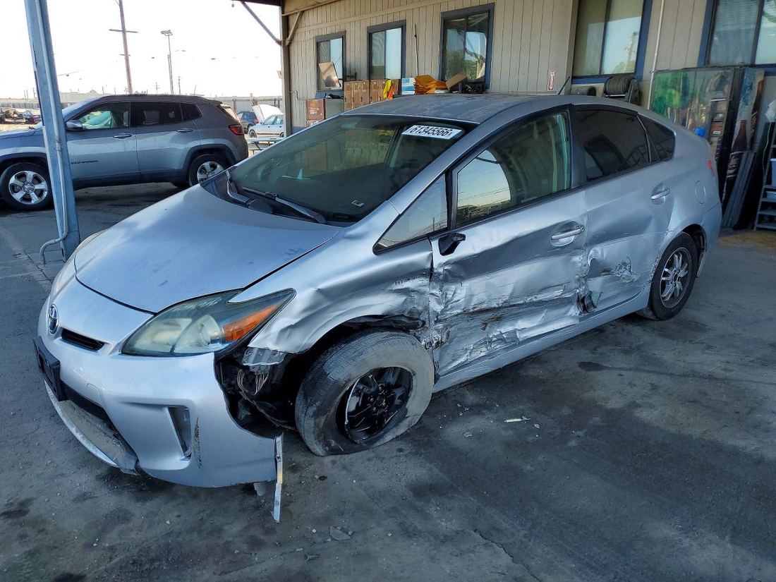 2013 TOYOTA PRIUS