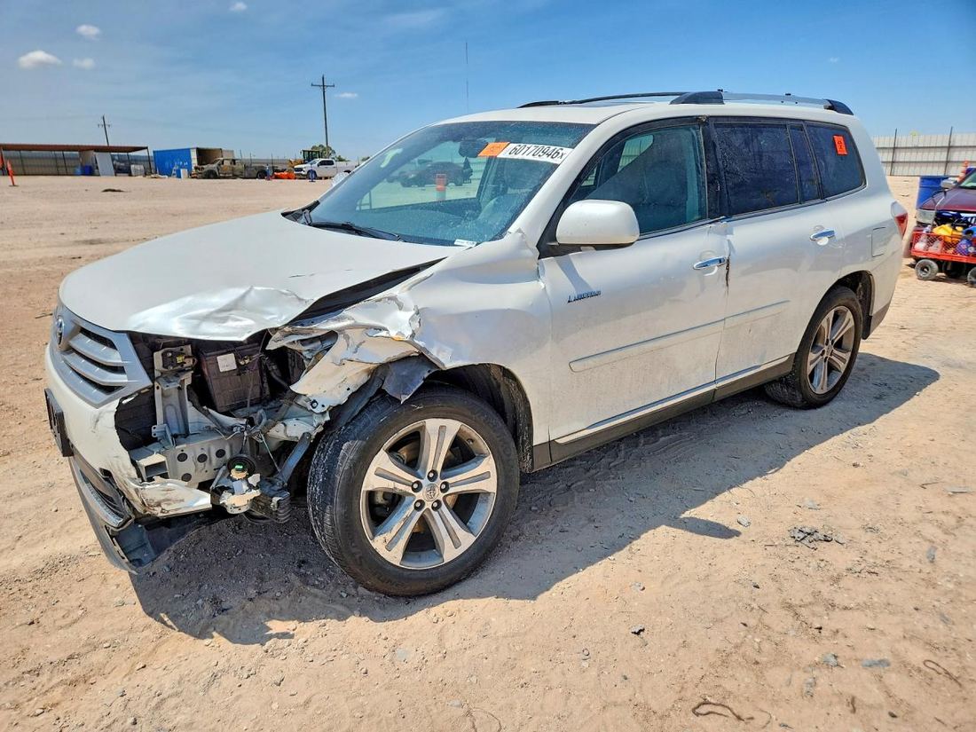 2013 TOYOTA HIGHLANDER