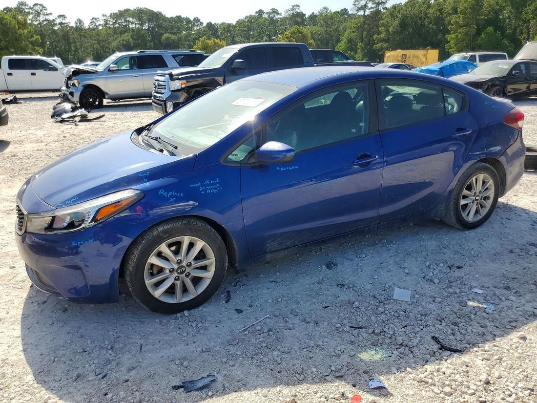 2017 KIA FORTE