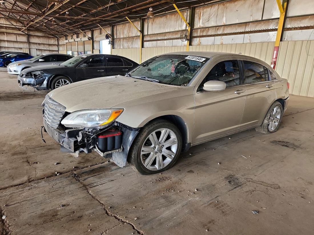 2013 CHRYSLER 200
