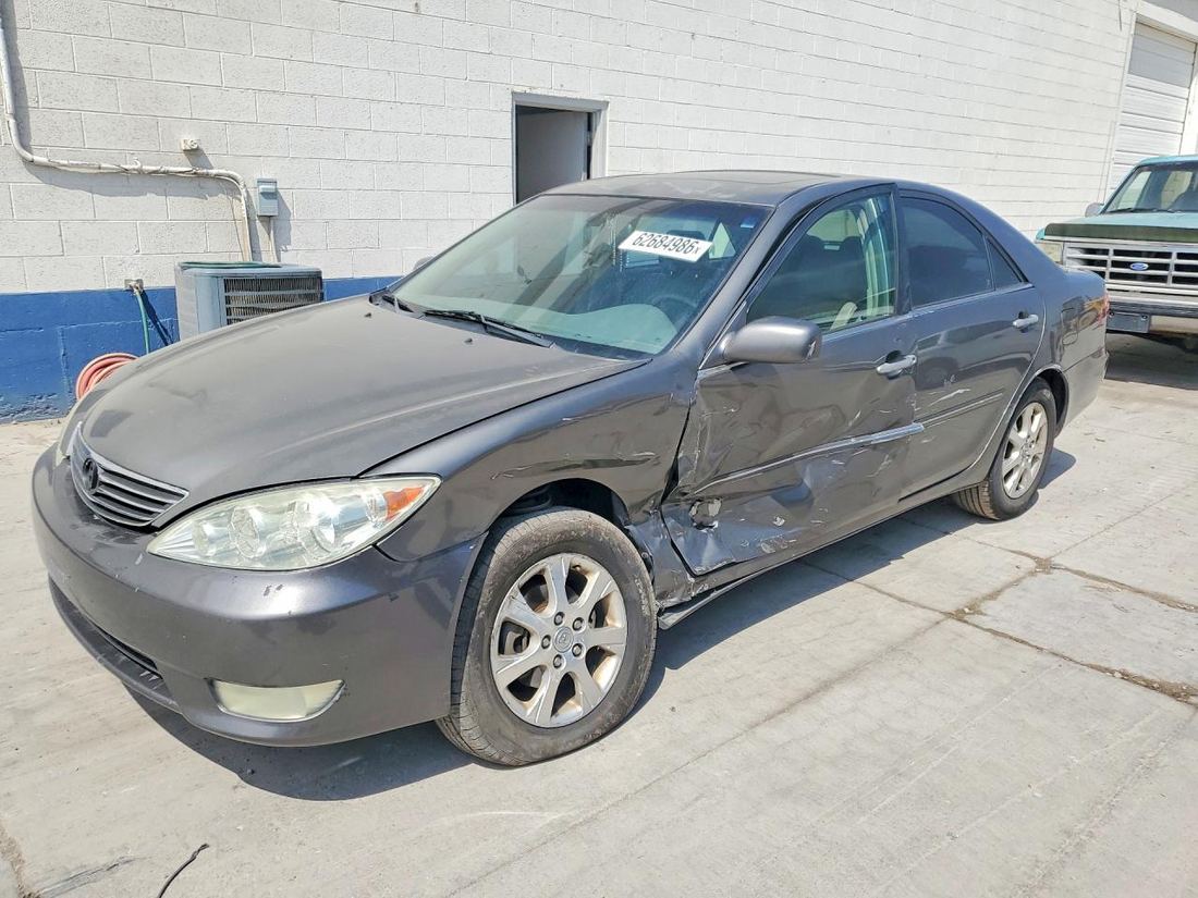 2005 TOYOTA CAMRY