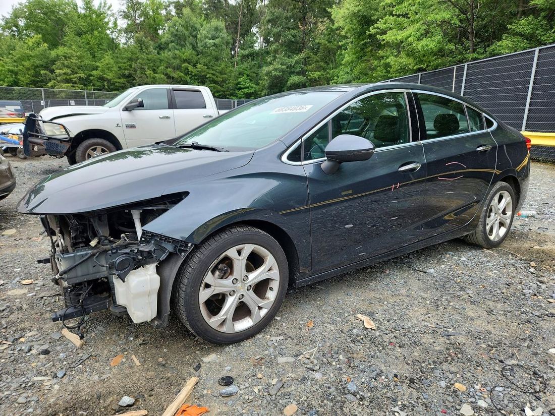 2017 CHEVROLET CRUZE