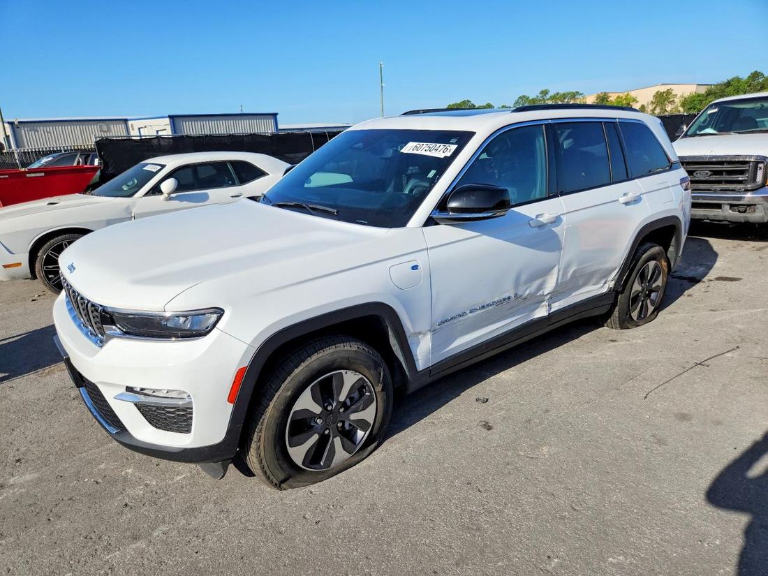 2024 JEEP GRAND CHEROKEE