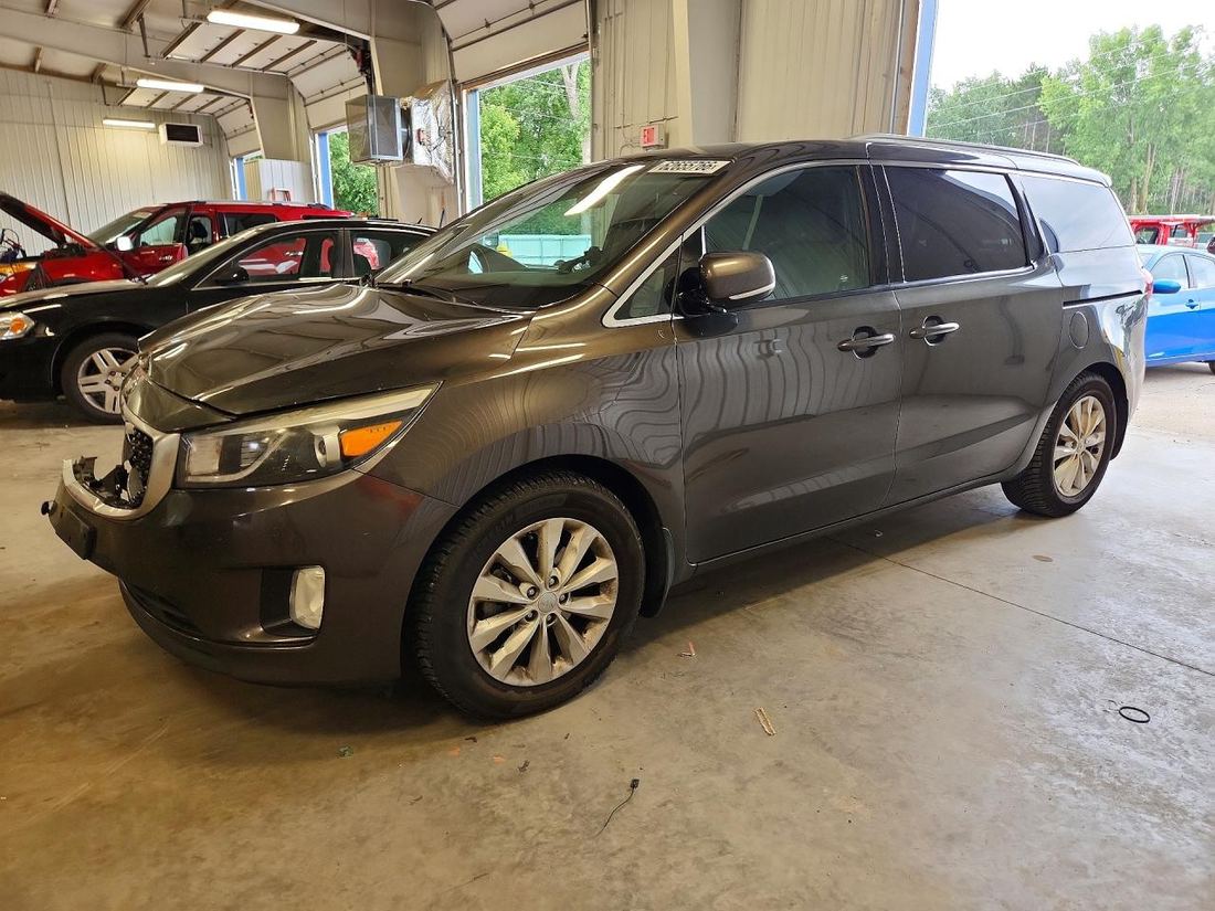 2015 KIA SEDONA