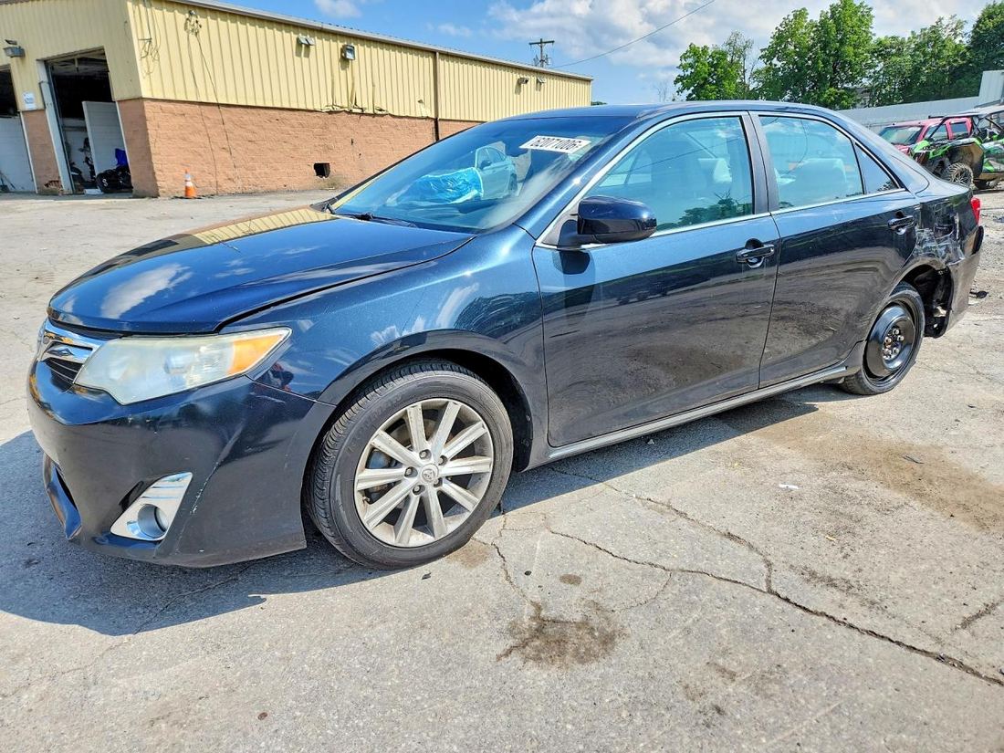 2012 TOYOTA CAMRY