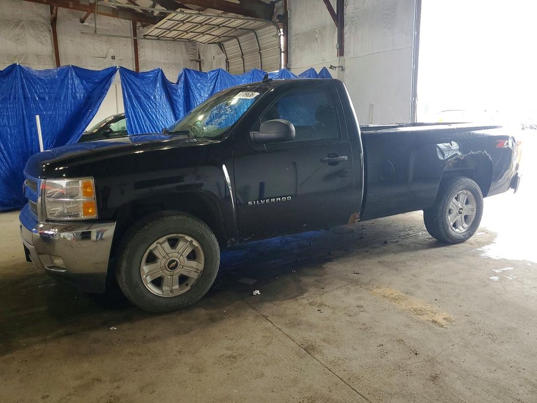 2013 CHEVROLET SILVERADO