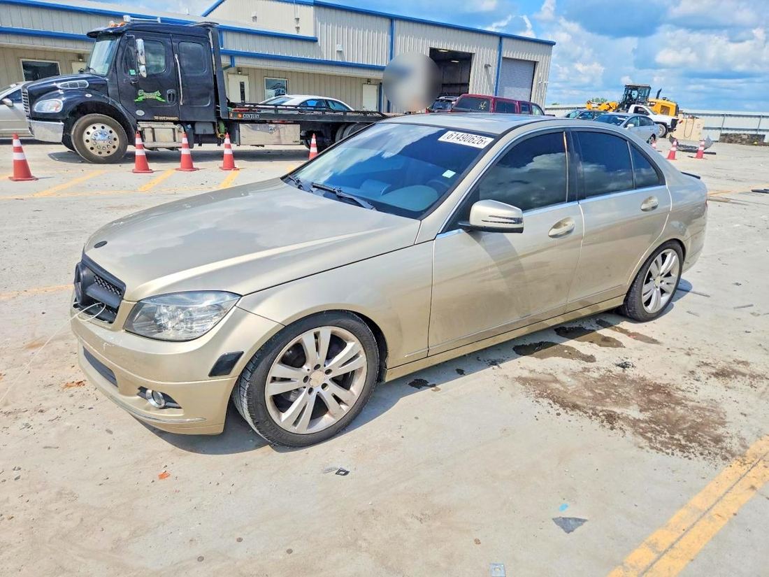 2011 MERCEDES-BENZ C