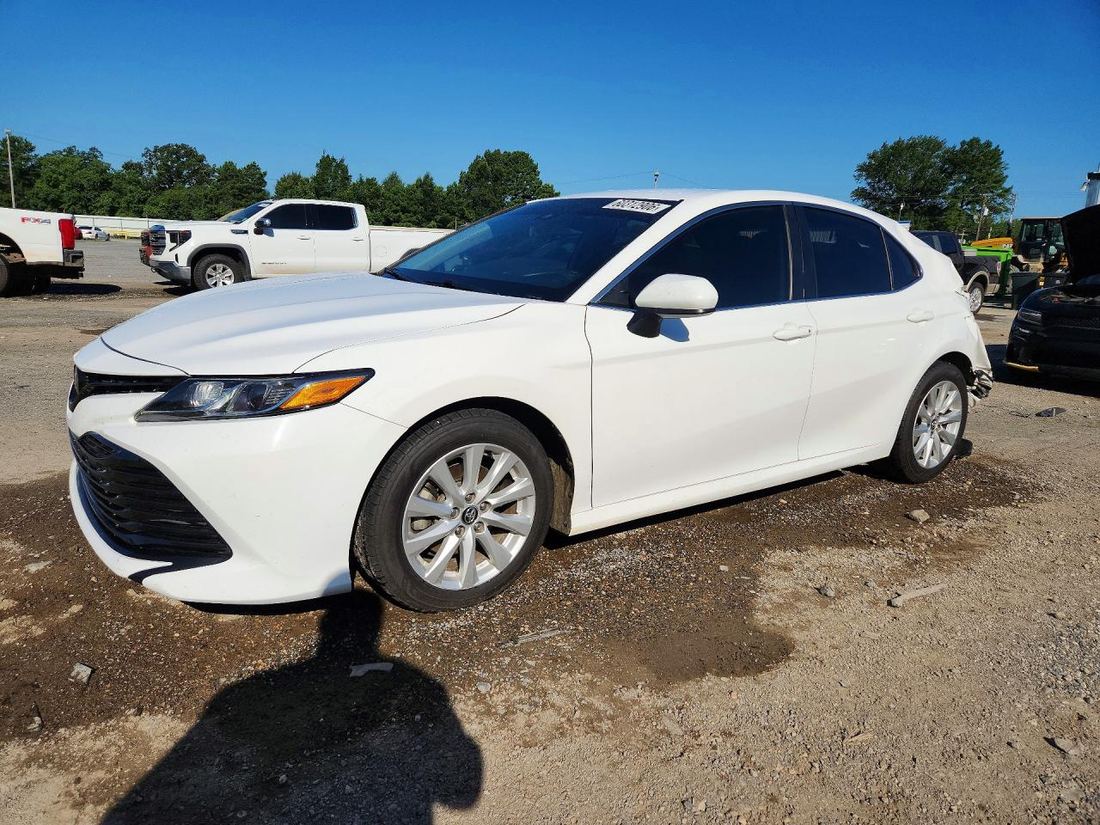 2020 TOYOTA CAMRY