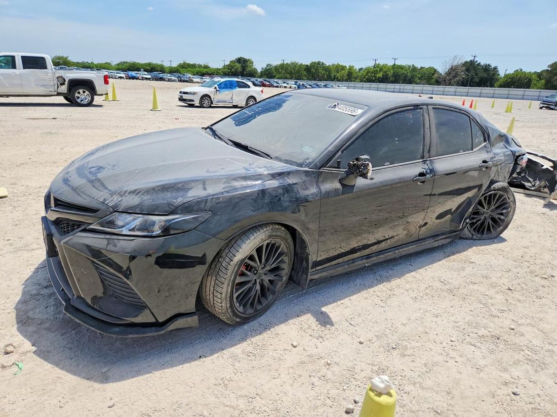 2020 TOYOTA CAMRY