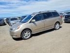 2004 TOYOTA SIENNA