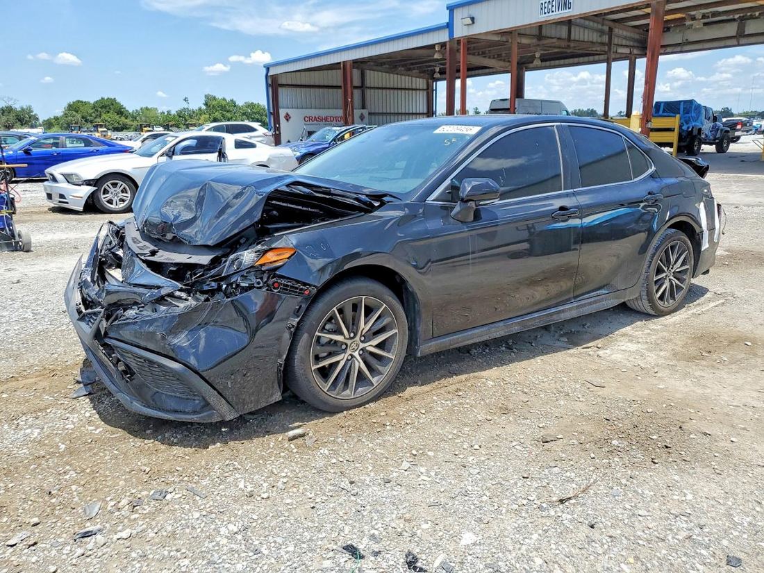 2023 TOYOTA CAMRY