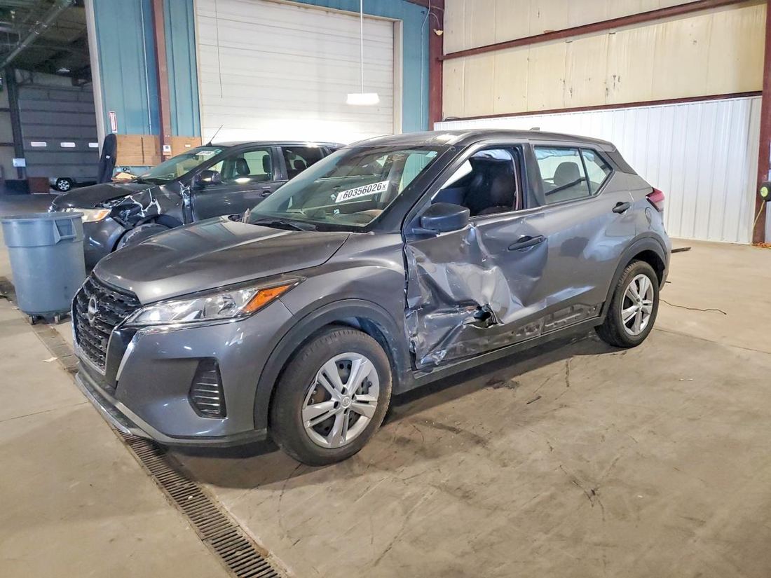 2022 NISSAN KICKS