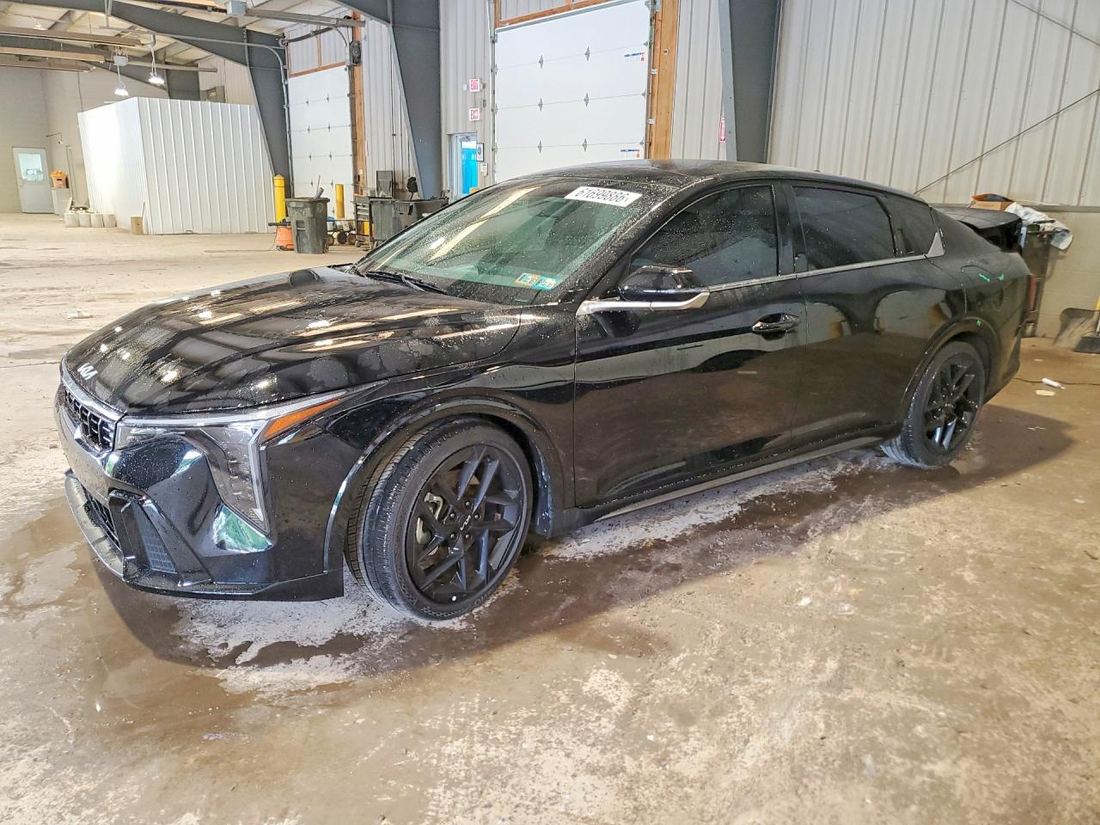 2025 KIA K4