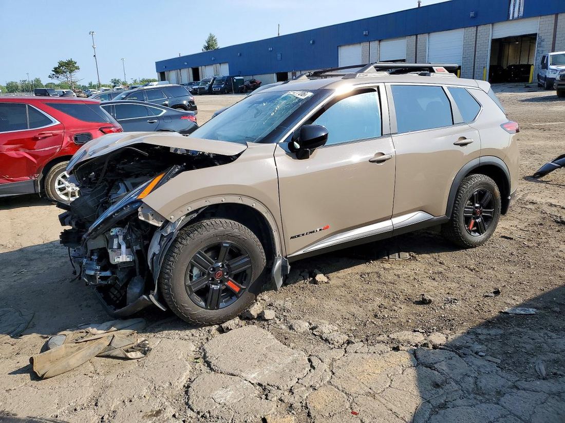 2025 NISSAN ROGUE