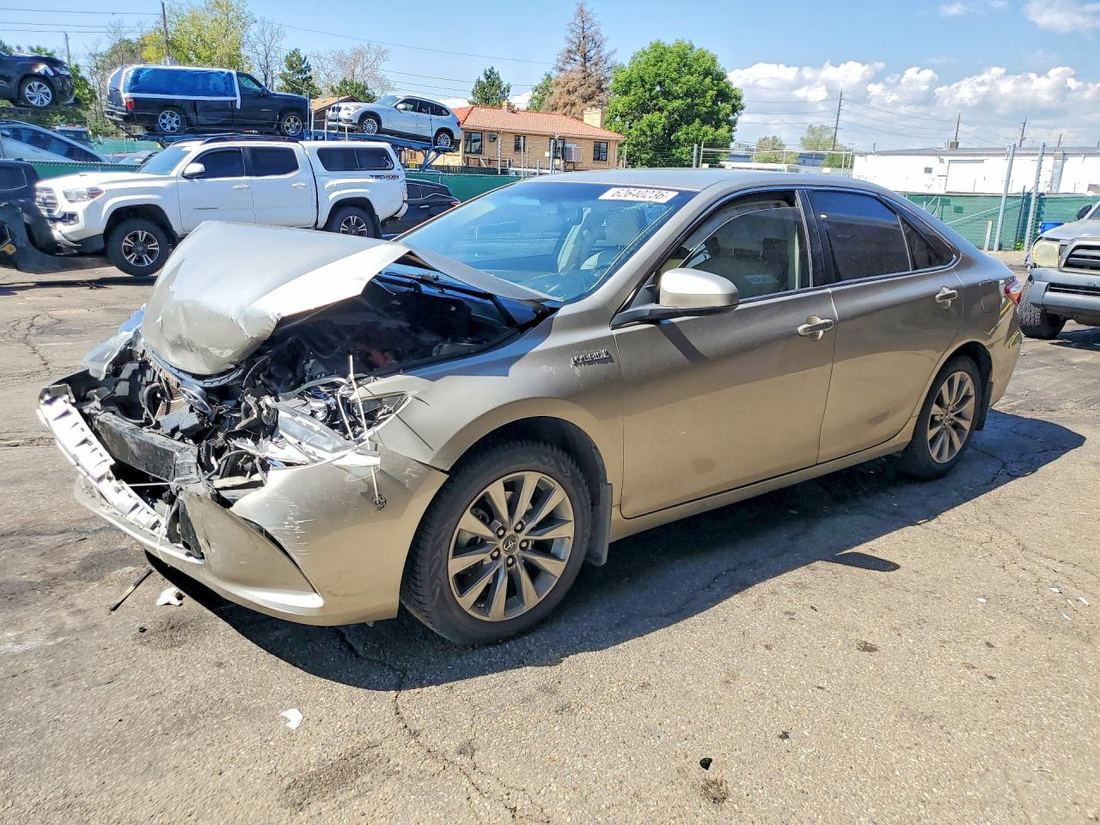 2017 TOYOTA CAMRY HYBRID