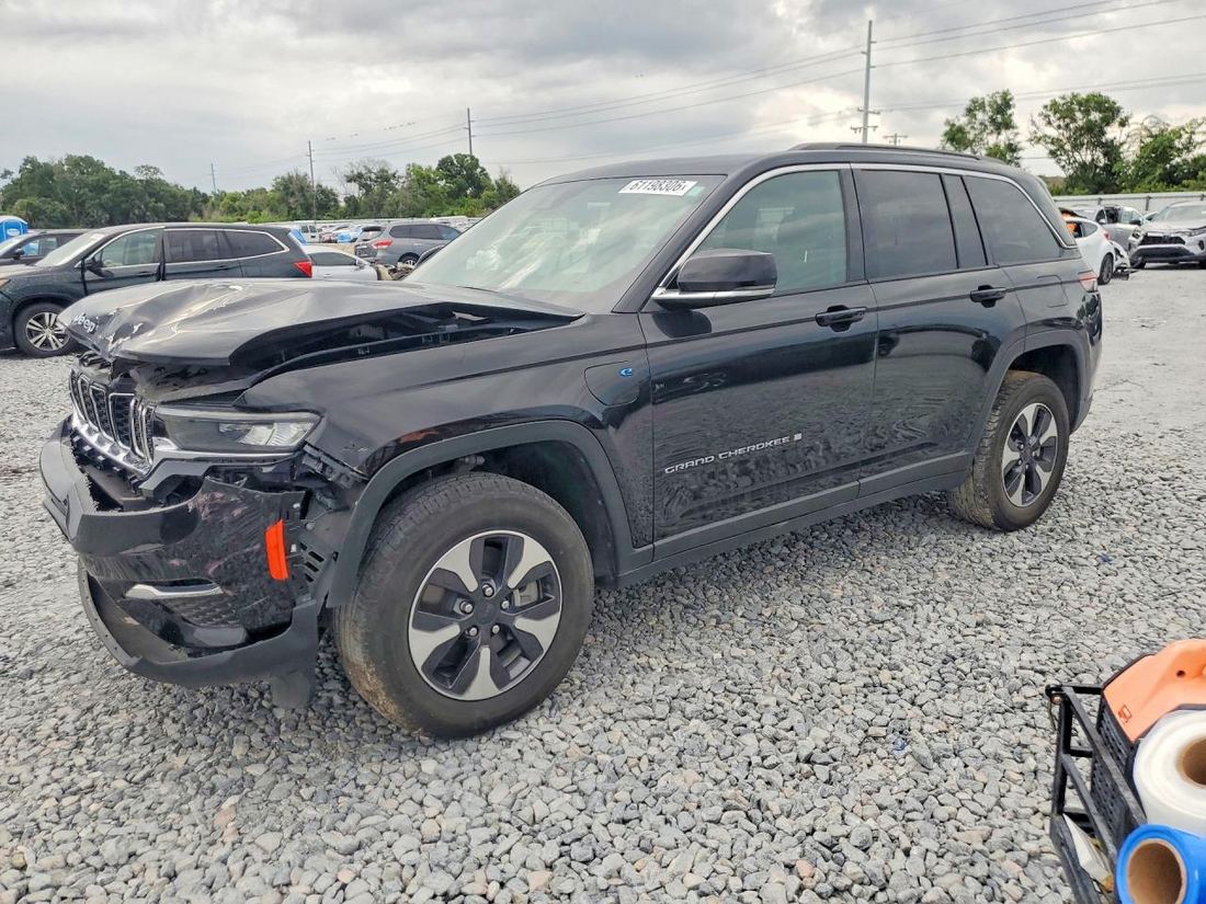 2024 JEEP GRAND CHEROKEE