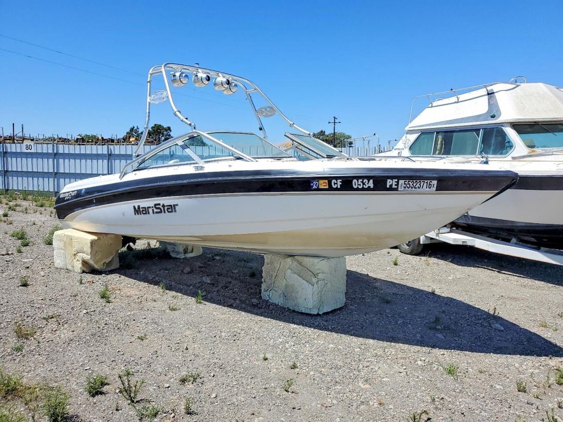 2001 BOAT MASTERCRAF