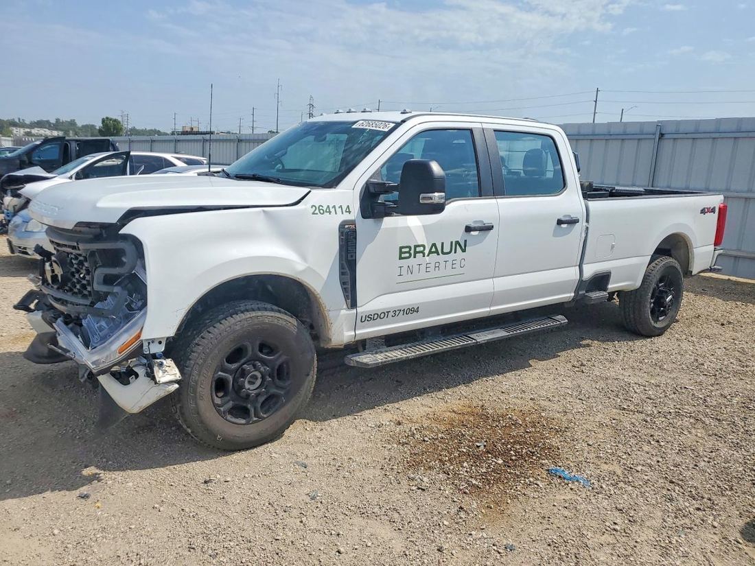 2026 FORD F250