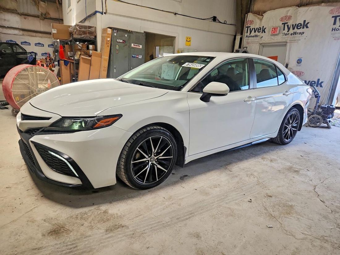 2022 TOYOTA CAMRY