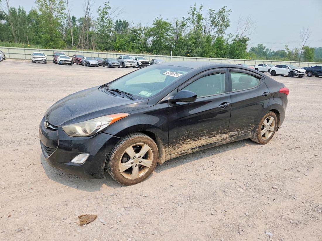 2013 HYUNDAI ELANTRA