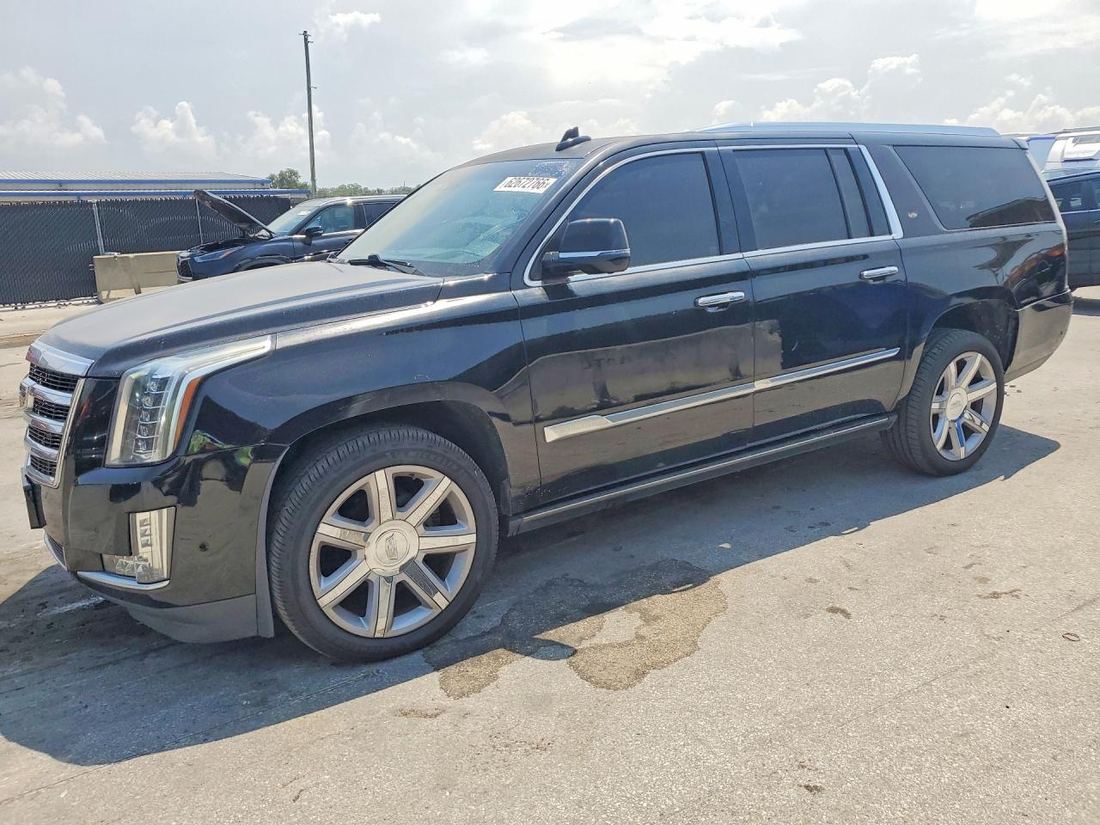 2017 CADILLAC ESCALADE
