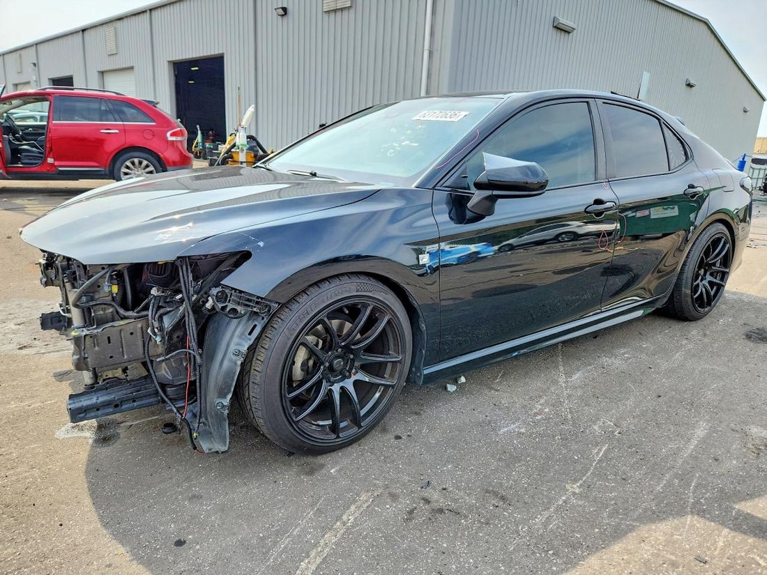 2021 TOYOTA CAMRY