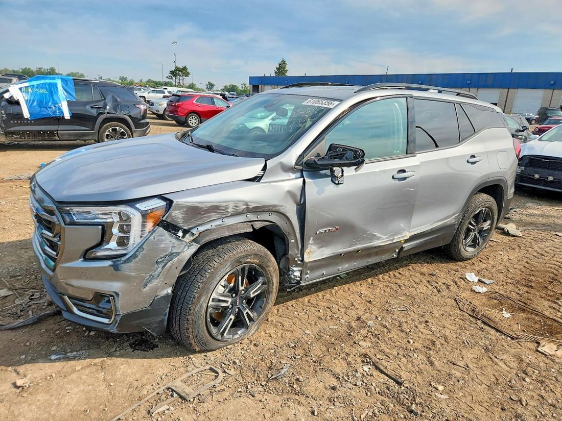 2023 GMC TERRAIN