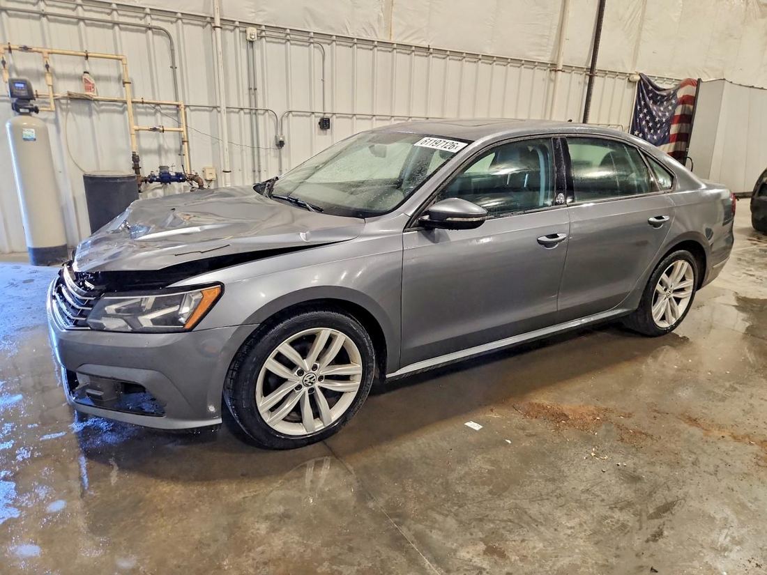 2019 VOLKSWAGEN PASSAT
