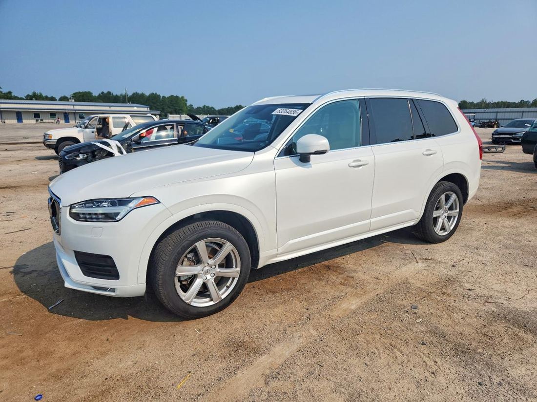 2022 VOLVO XC90