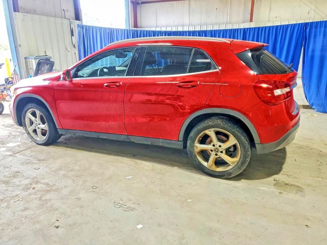2019 MERCEDES-BENZ GLA