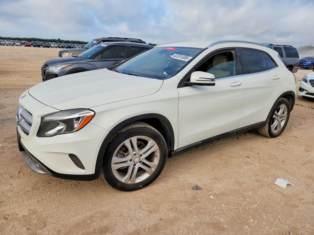 2017 MERCEDES-BENZ GLA