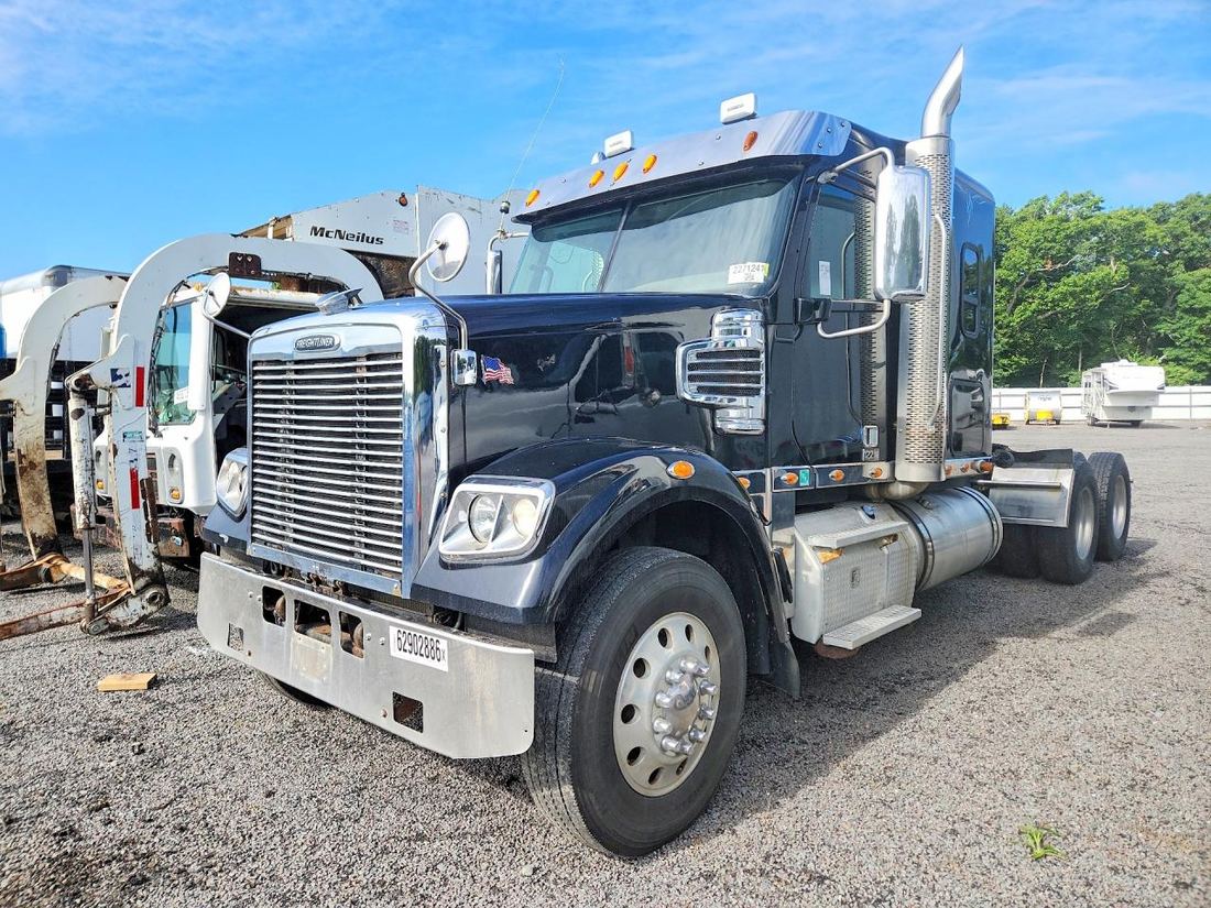 2015 FREIGHTLINER 122SD