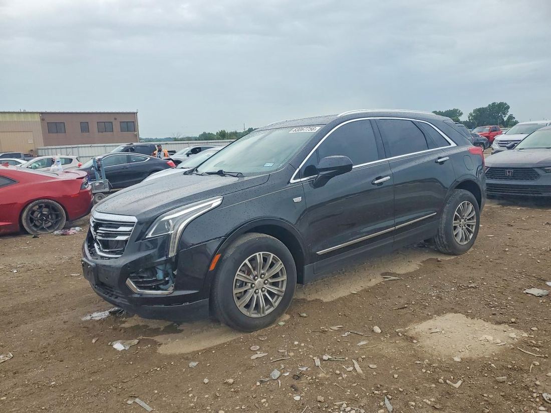 2017 CADILLAC XT5
