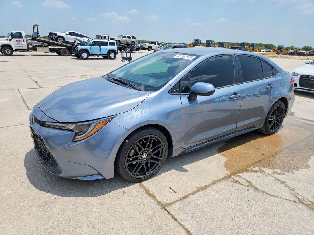2021 TOYOTA COROLLA