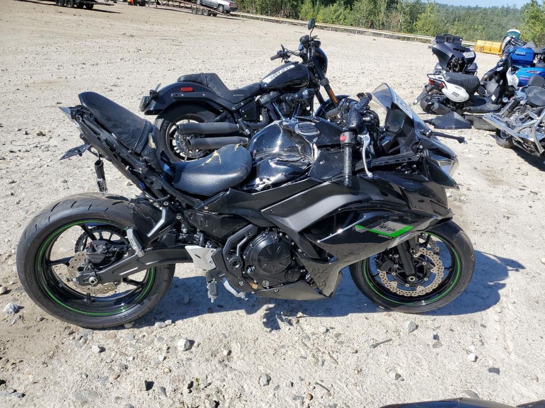 2025 KAWASAKI EX650