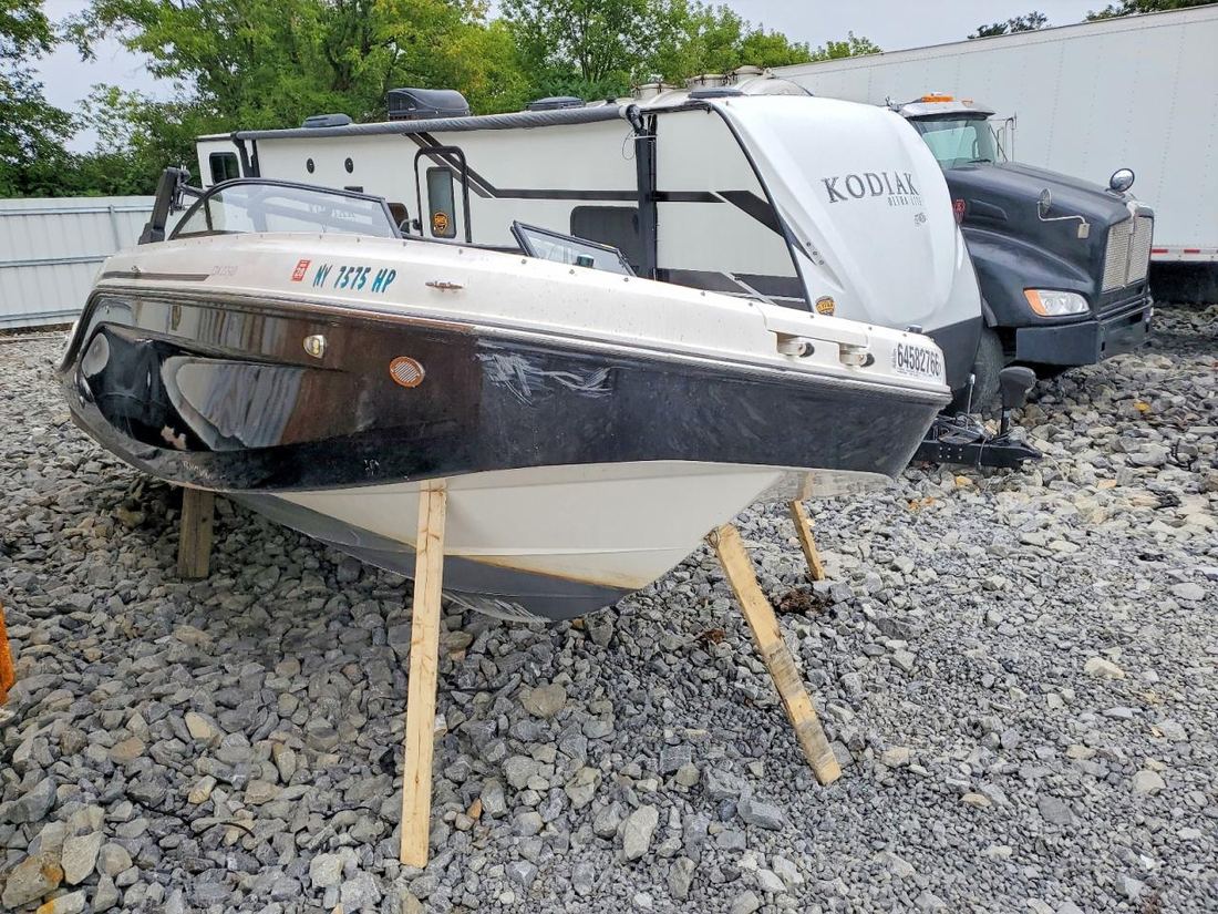 2021 BAYLINER DX2050 MPI SINGLE FO