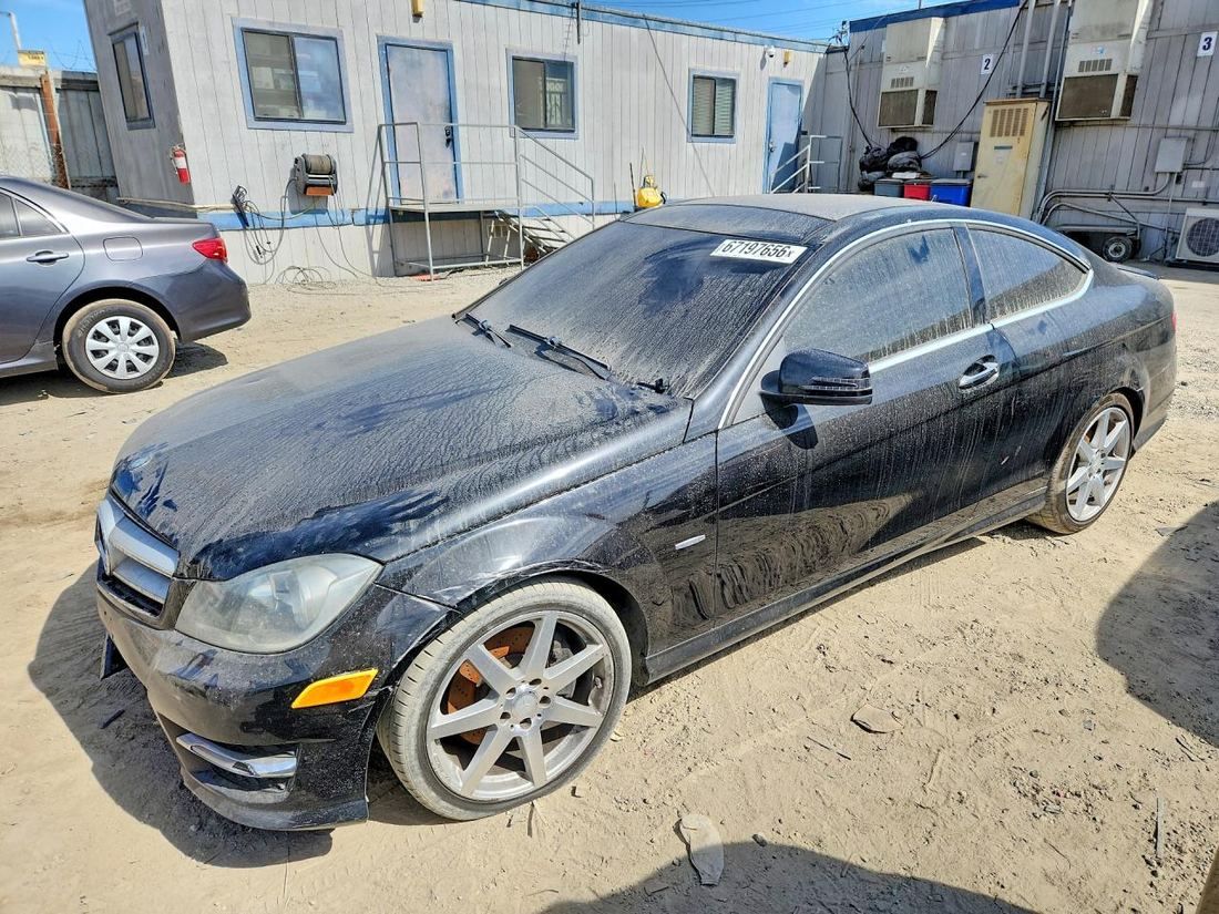 2012 MERCEDES-BENZ C
