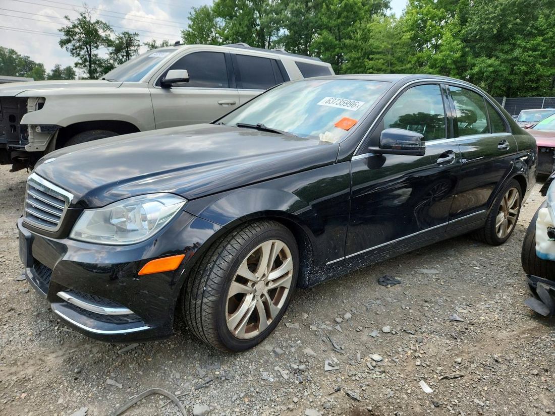2014 MERCEDES-BENZ C