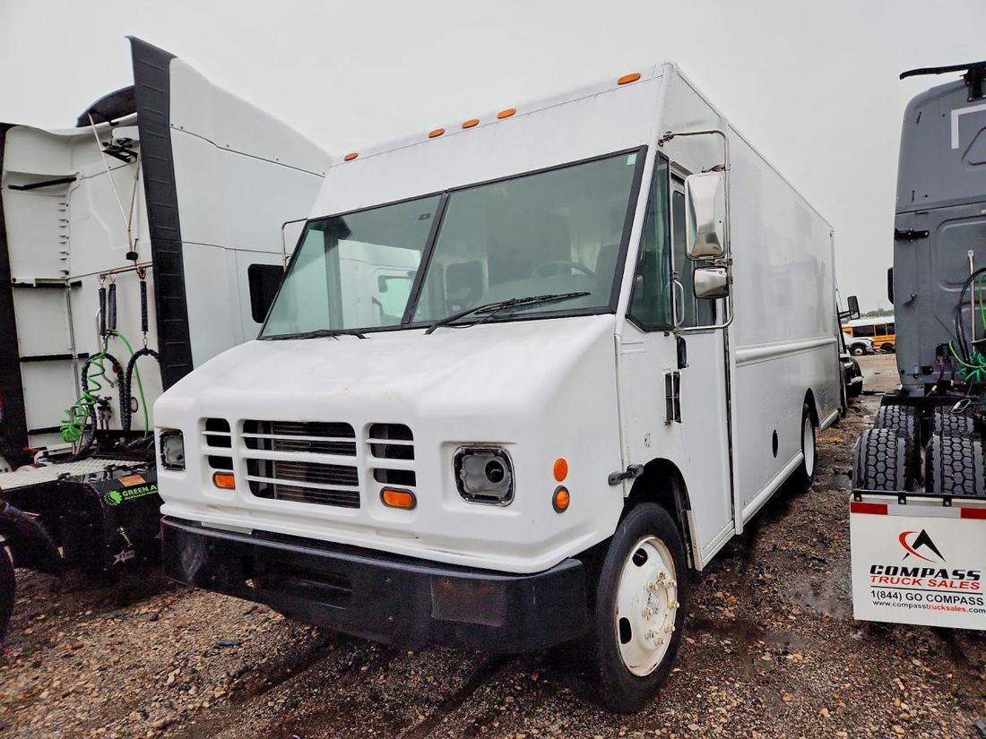 2008 FREIGHTLINER CHASSIS