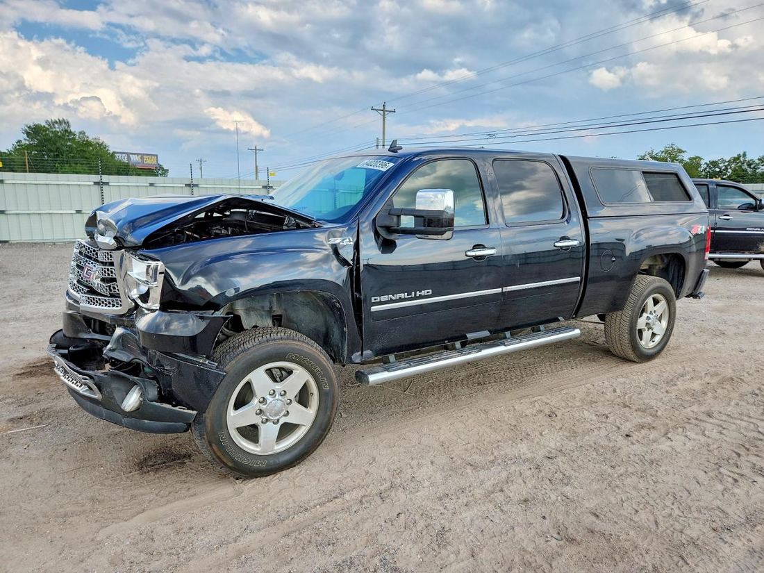 2013 GMC SIERRA