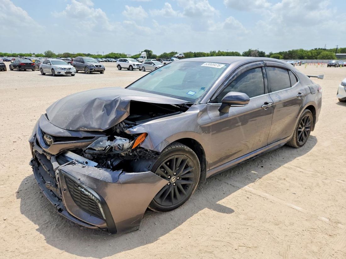 2024 TOYOTA CAMRY