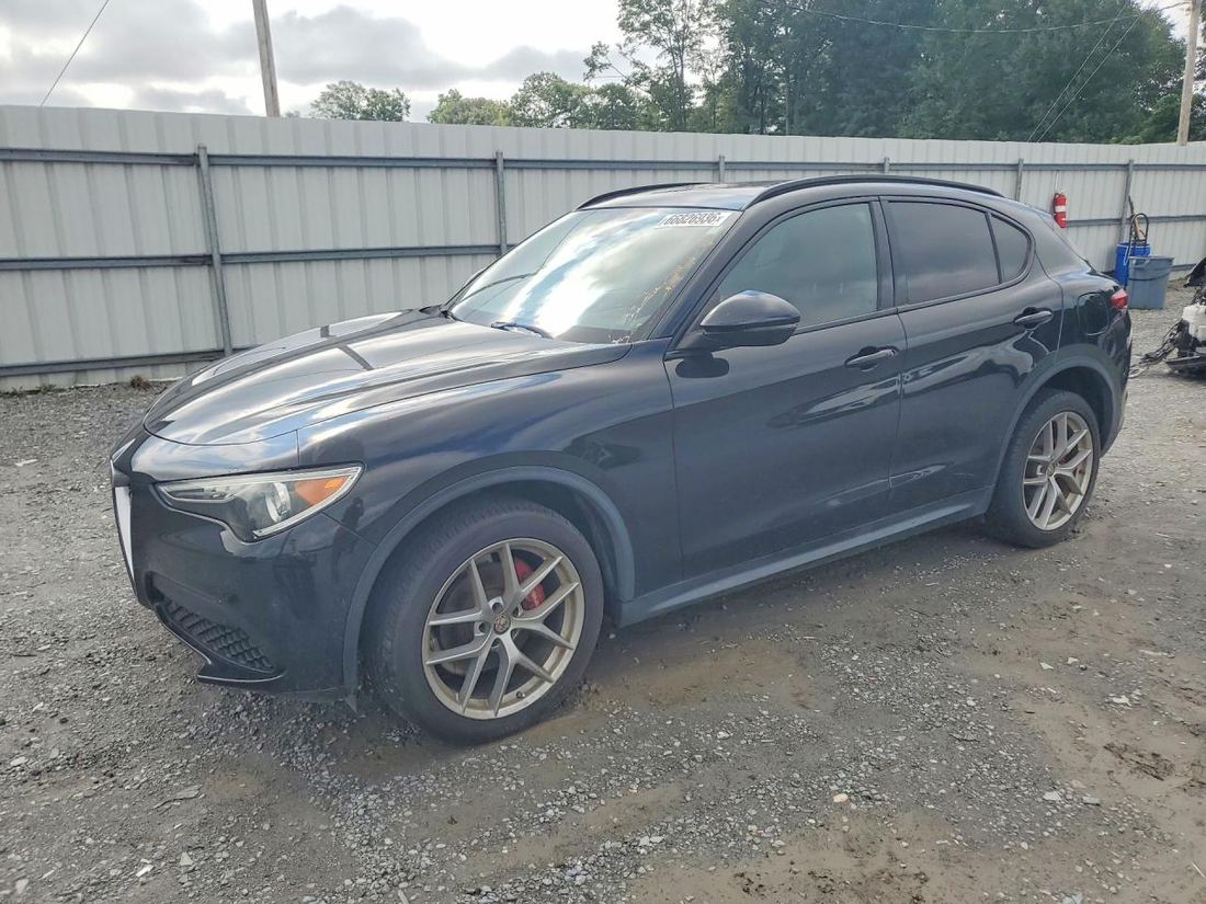 2018 ALFA ROMEO STELVIO