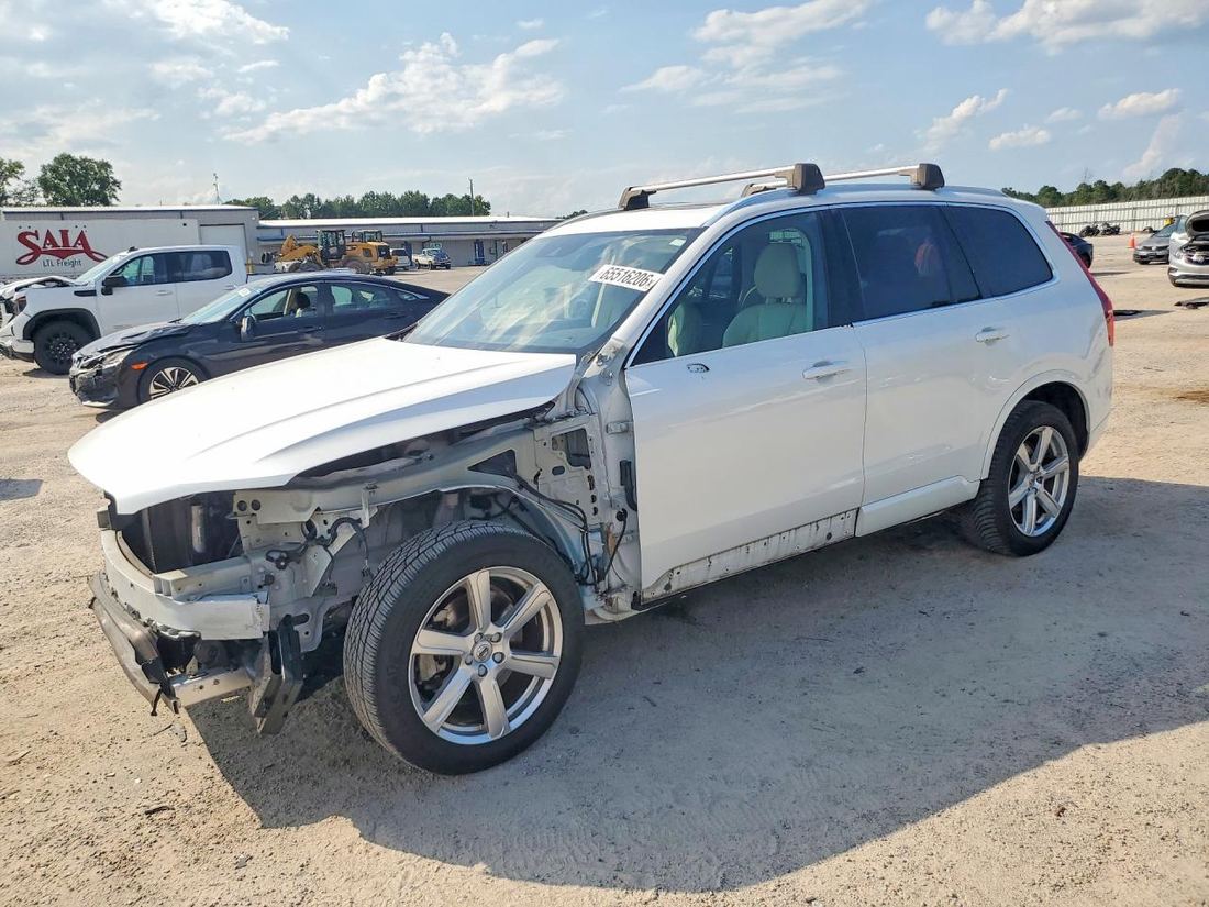 2021 VOLVO XC90