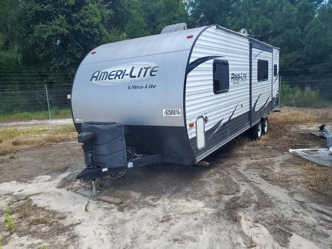 2017 GULF STREAM AMERI LITE