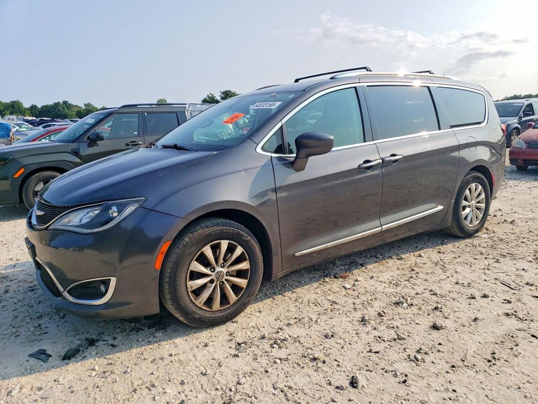 2019 CHRYSLER PACIFICA